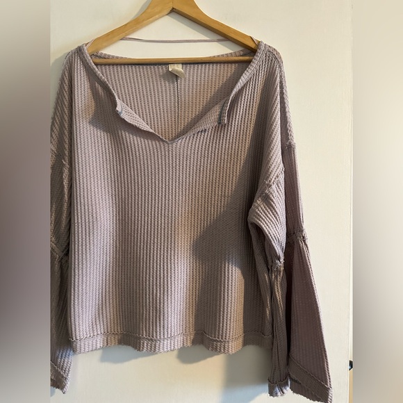 Free People We the Free Light Purple Dahlia Flared Sleeve Thermal Sweater size S - Picture 8 of 11